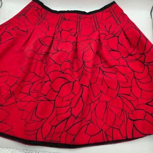 GAP Womens Red Floral Pleated Skirt Size 0 Black Accent Career Party‎